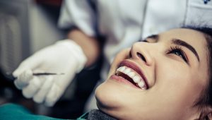 implant-dentar-iasi